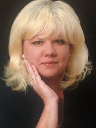 Lucy Clevenger's Instagram, Twitter & Facebook