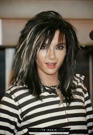 Tom was born 10 minutes before bill. 2007 Tokiohotel Puertorico