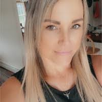 Jessica Hebert's Instagram, Twitter & Facebook