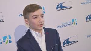 Marcin matczak wziął udział w charytatywnej akcji #hot16challenge2 w ramach której zbierane są pieniądze dla polskich szpitali w czasie walki z epidemią koronawirusa. Wywiad Jan Matczak Youtube