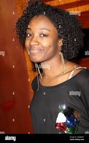 Miriam Glover's Instagram, Twitter & Facebook