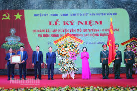 Huyện Yên Mô kỷ niệm 30 năm tái lập và đón nhận Huân chương Lao động