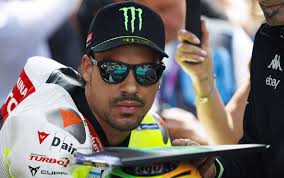 Chloe cream onlyfans this girl offered me a big smooch and