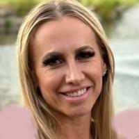 Melissa Bartee's Instagram, Twitter & Facebook