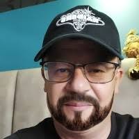 80+ perfiles de «Javier Horta»