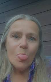 Debbie Shea-Davis (@DSD81)