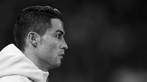 451 لاعب دولي مع البرتغال كريستيانو رونالدو جزء من أسطورة ريال. ÙƒØ±ÙŠØ³ØªÙŠØ§Ù†Ùˆ Ø±ÙˆÙ†Ø§Ù„Ø¯Ùˆ Ù…Ù† Ù…Ø¹Ø§Ù†Ø§Ø© Ù…Ø§Ø¯ÙŠØ±Ø§ Ø¥Ù„Ù‰ Ù†Ø¹ÙŠÙ… Ù…Ø¯Ø±ÙŠØ¯ Cnn Arabic