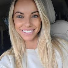 Amy Lloyd's Instagram, Twitter & Facebook