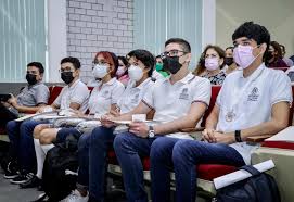 Reciben medalla ganadores de la XXXI Olimpiada Nacional de Química