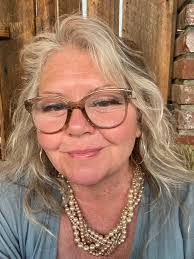 Cindy Flickinger's Instagram, Twitter & Facebook