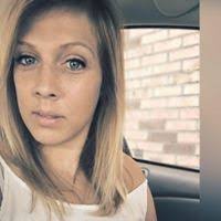 Stephanie Wargo's Instagram, Twitter & Facebook