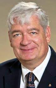 Monroe Mccullough's Instagram, Twitter & Facebook