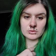 How to make my dog poop outside (I feel like she has bad anxiety) ????? She  just started peeing outside more and more but never poop outside 🥲🥲🥲