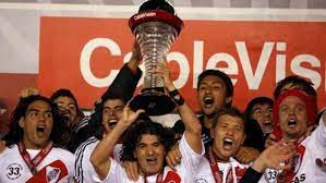 Las negociaciones que mantuvieron enzo francescoli y el abogado del club gonzalo mayo con leo rodríguez, vocero del 'cholo' fueron infructuosas. El River Plate De El Cholo Simeone Se Lleva El Torneo Clausura En Argentina