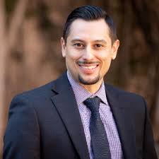 Edwin Salguero's Instagram, Twitter & Facebook