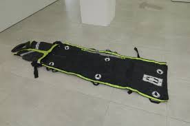 Bagi meningkatkan kesedaran keselamatan jalan raya dalam kalangan pelajar, pejabat ahli parlimen lembah pantai dan skuad lembah pantai di hatiku menganjurkan kempen kesedaran keselamatan jalan raya. Jaket Mrv Mudahkan Bantu Mangsa Bencana Alam Kemalangan Persatuan Pegawai Akademik Upm