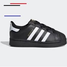 Ellefashion Elle A Marque L Histoire Cette Chaussure Bebes Celebre Les 50 Ans Du Modele Adidas Superstar Cette Edition Anniversaire Garde Un Look Vintage