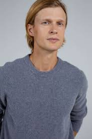 Cardigans & Sweaters