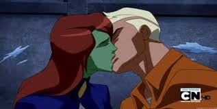 Superboy/miss martian moments from young justice: Superboy And Miss Martian Kiss 2 By Xladyjagsvb32x On Deviantart