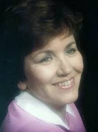 Courtney Karp's Instagram, Twitter & Facebook