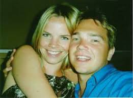 Krant bruiloft Mia en Remco