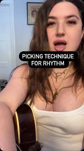 Gotta make those single notes feel good Love, Ella . . . . . #funk  #funkguitar #guitarlessons #ellafeingold