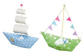 The most common papier mache boot material is paper. Schiff Ahoi Papier Boote Fur Den Kindergeburtstag Basteln Makerist Magazin