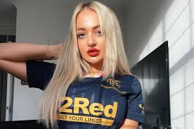Rangers-daft porn star Lana Wolf looks unrecognisable pre-OnlyFans | The  Scottish Sun