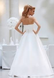 Hochzeitskleid, kurzes hochzeitskleid, filzhochzeitskleid, wollseidekleid, alternatives hochzeitskleid, romantisches hochzeitskleid original und exklusiv hochzeitskleid. Hochzeitskleid Leonie