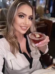 Henry's Salt of the Sea Restaurant in Allentown Review