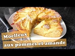 Moelleux Aux Amandes Et Aux Pommes 10 15 Parts Chocopraline Youtube Moelleux Aux Pommes Moelleux Alimentation
