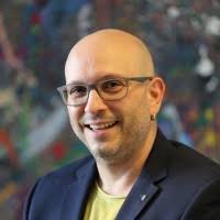 30+ "Dr Heuser" profiles