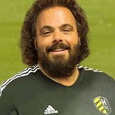 What are good options for soccer, dance classes, and swim lessons for  children aged 2-5 in Wesley Chapel?