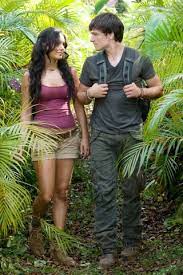 50 On Screen Couples You Totally Forgot Dated In Real Life The Mysterious Island Island Movies Journey 2