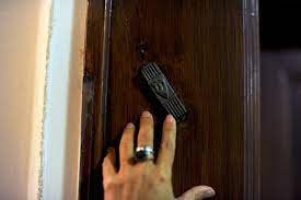 Hebrew is the proper language to do hammer in the nail or secure one half of the mezuzah with whatever alternative hanging material you're the article explained how to respectfully hang the mezuzah, in accordance with tradition. In Mezuzas A Jewish Custom Inherited By Gentiles The New York Times