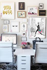 35 Office Desk Decorations Ideas Cubicle Decor Office Decor Desk Decor Spicing up your workspace by some creative ideas to decorate your office desk can really add some tags: 35 office desk decorations ideas