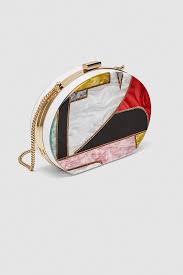 No te pierdas ni los consejos que tenemos para ti ni estos diseños novedosos. Los Bolsos Mas Bonitos Para Tus Bodas Del 2018 Stylelovely