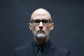 It is a new way to listen to some classics with a new cast coming to the fore on these tracks. Moby News Moby Kundigt Sein Neues Album Reprise An