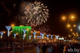 Салют в красноярске на 9 мая решено запустить из трех точек. Gde I Vo Skolko Budet Prazdnichnyj Salyut 9 Maya 2018 Goda