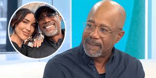 Willie Nelson's Weed Was So Strong It Knocked Over "Deadwood" Actor Timothy  Olyphant