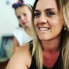 Jennifer Amen's Instagram, Twitter & Facebook