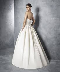 Check spelling or type a new query. Siegburg Brautkleider White One Vestidos De Novia Bei Adornia Brautmoden Siegburg Exklusive Hochzeitskleider In Siegburg Nrw
