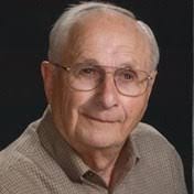 Karen Koeppen's Instagram, Twitter & Facebook