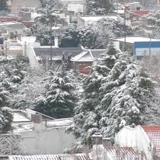 Hola a todos, solo pasaba para contar que por primera vez en mi vida al menos y sino me equivocó luego de 90 años, volvió a nevar en buenos aires. Que Debe Ocurrir Para Que Vuelva A Nevar En Buenos Aires