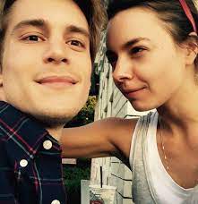 Актеры иван янковский и диана пожарская стали родителями! Ivan Yankovskij Vernulsya K Byvshej Devushke Starhit Ru