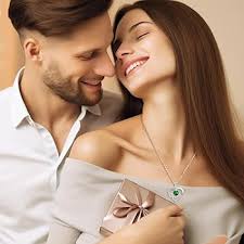 Tusuzik Necklaces for Women Infinity Heart Pendant Necklace Filled 925  Sterling Silver Romantic Anniversary Jewellery : Amazon.co.uk: Fashion