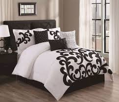 Shop for black white gray comforter set at bed bath & beyond. Black And White Bedding Sets For Your Dramatic Bedroom Home To Z Comforter Sets White Bedding Black White Bedding