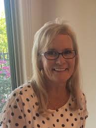 Laurie L. (Dose) Riegert