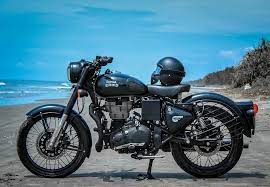 Royalenfieldholic On Instagram Rate This Click From 1 To 10 Pc Akhil A Royal Enfield Wallpapers Royal Enfield Hd Wallpapers Royal Enfield Bullet