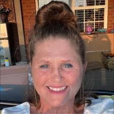 Donna Glover's Instagram, Twitter & Facebook